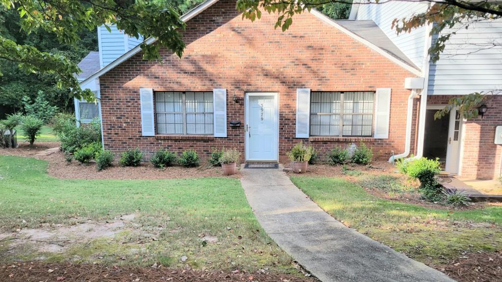 3BR/2BA End-Unit Ranch - No Steps - Wintergreen Community. Don't miss this sought-after end-unit ranch-style home in Wintergreen, offering single-level living with no steps! Featuring brand-new LVP flooring, newer HVAC, and a professional clean this home is completely move-in ready. Highlights: 3 bedrooms / 2 full baths, main bedroom with double closets and private bath, all appliances remain, including refrigerator, microwave, new garbage disposal, and washer & dryer. Enclosed sunroom with door to large greenspace and wooded rear yard perfect for privacy and relaxing. Laundry closet conveniently located in hall. HOA amenities include pool, fenced dog park, and 2 assigned parking spaces with easy access to your front door. Interior photos coming soon, as new flooring installation is in progress!