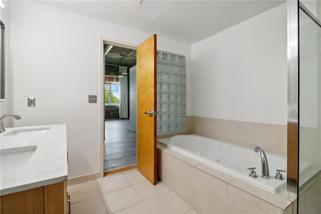 3235 Roswell Road #716, Atlanta, Georgia image 28