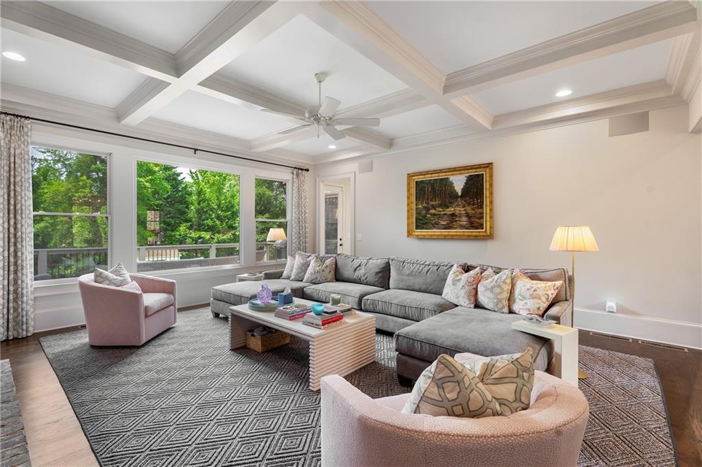 4823 Layfield Drive, Atlanta, Georgia image 7