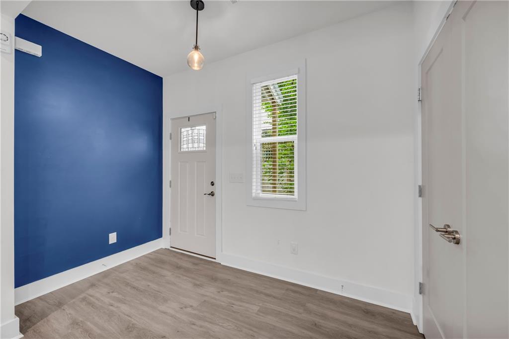 183 Cleveland B