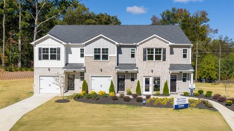 Townhouse For Sale - 5023 Oakwood Rd Rd<br/> Stone Mountain, GA 30088