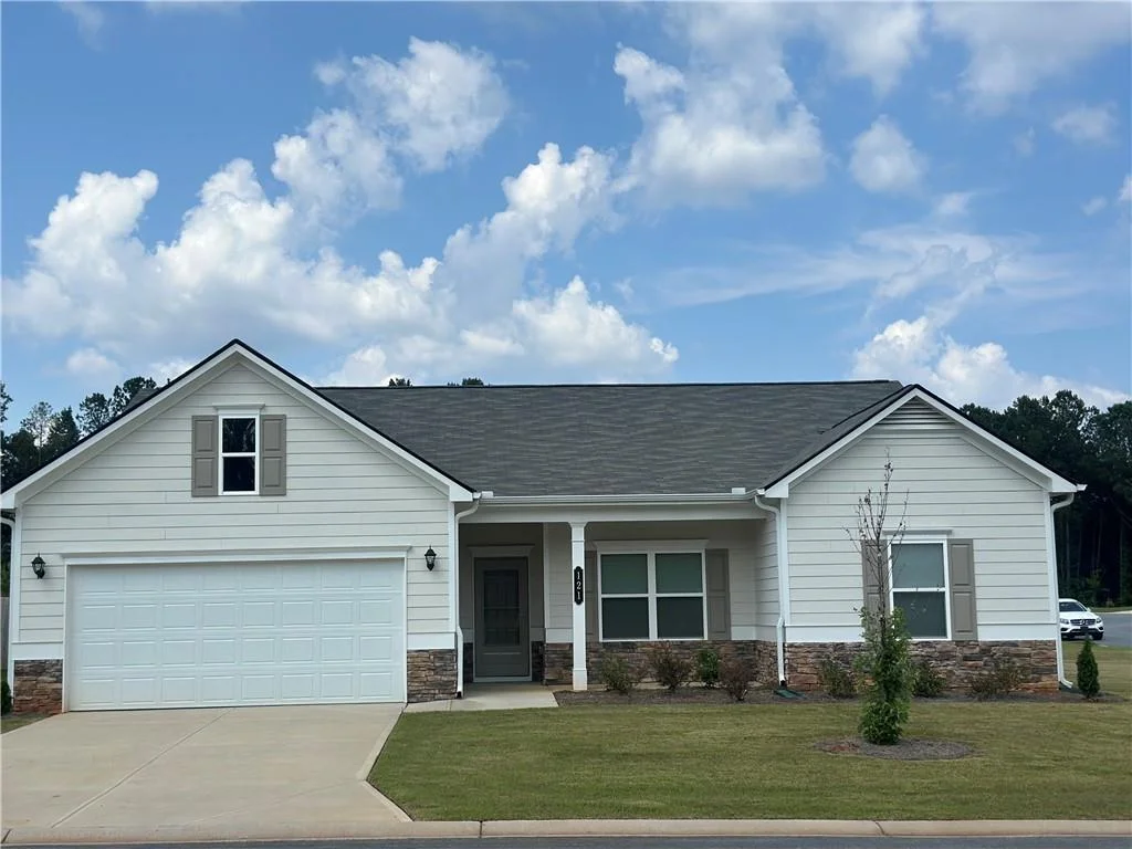 121 Creek Road