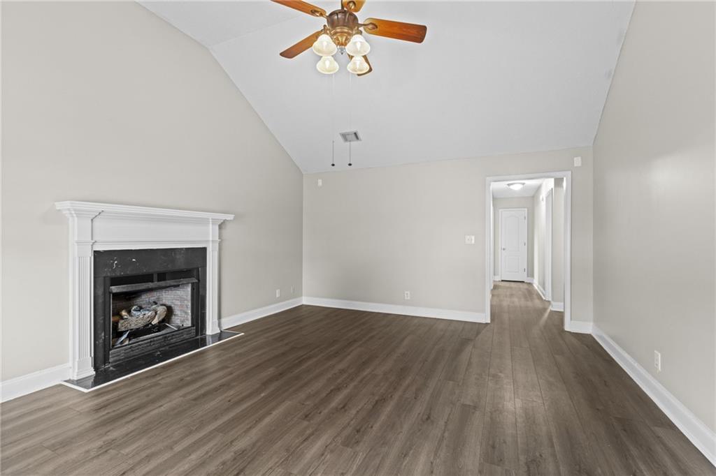 405 Grand Avenue
