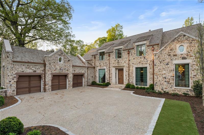Tuxedo Park - Residential