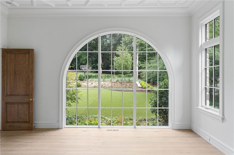 Tuxedo Park - Residential