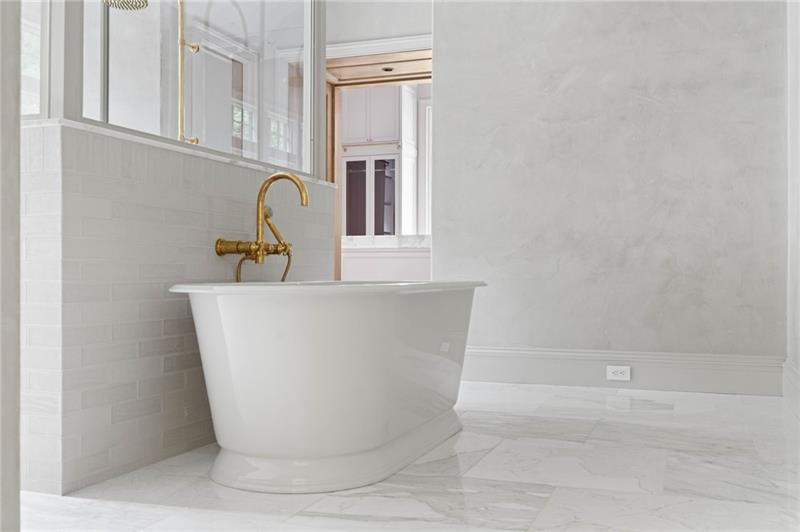 Tuxedo Park - Residential