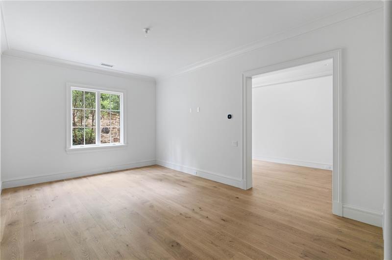 Tuxedo Park - Residential