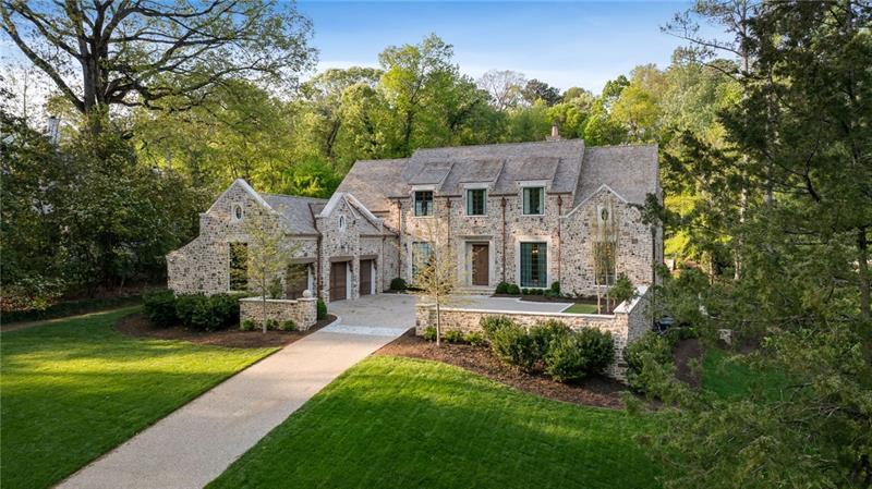 Tuxedo Park - Residential