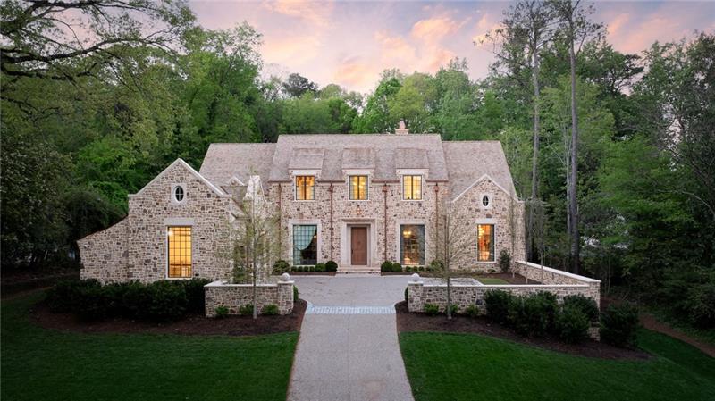 Tuxedo Park - Residential