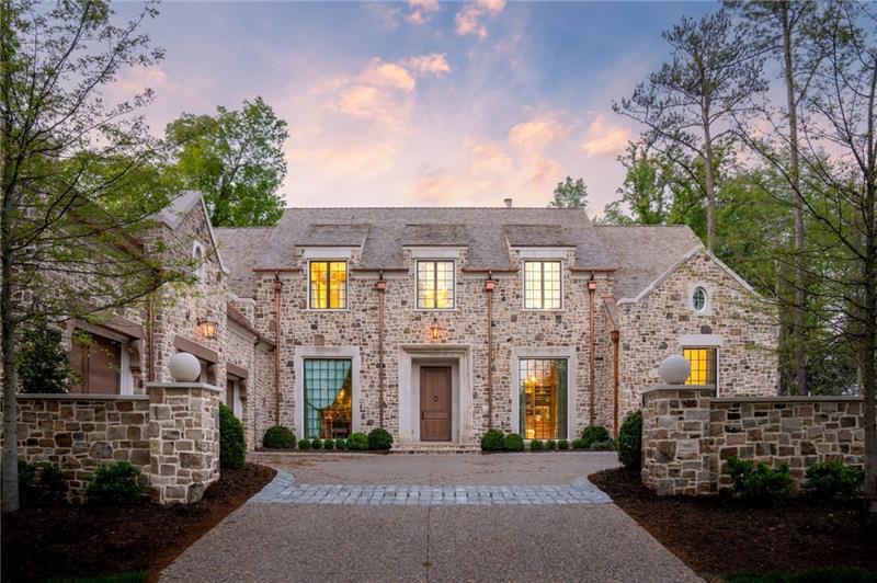 Tuxedo Park - Residential