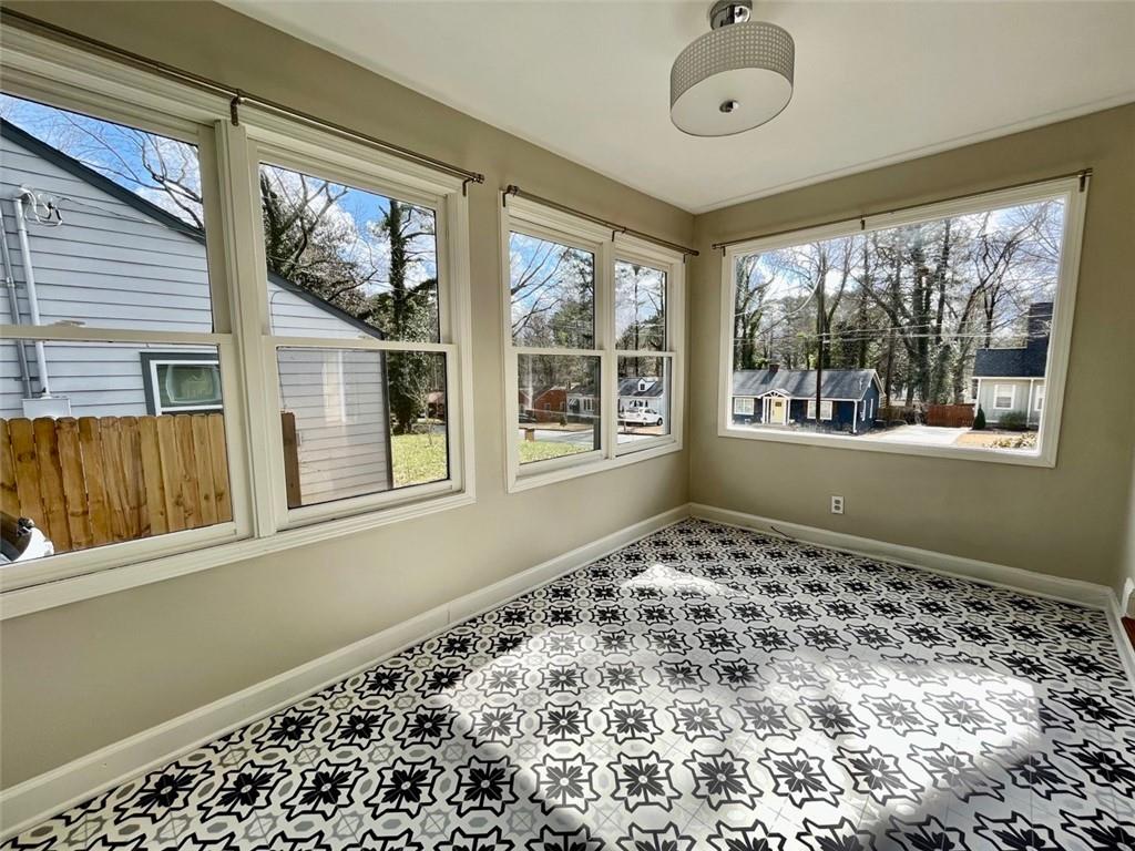 1449 Lynford Drive SW