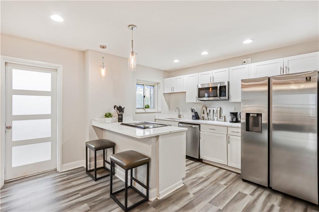 300 Peachtree Street NE 3B