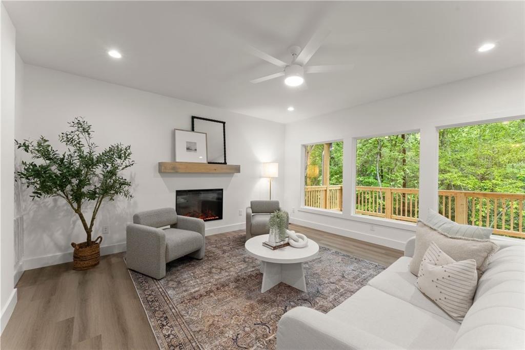 216 Creek View Place