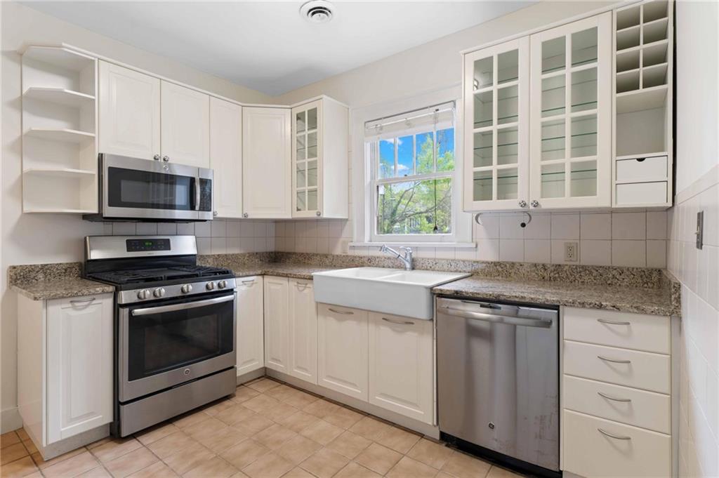 1125 Briarcliff Place 12