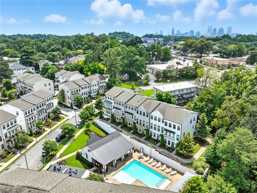 618 Morning Glory Place NE