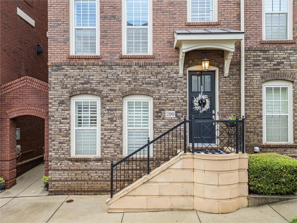 299 Green Street NW