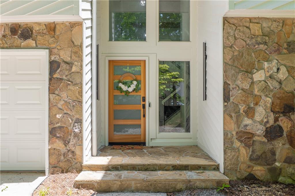 110 Fairway Ridge Drive, Johns Creek, Georgia image 3