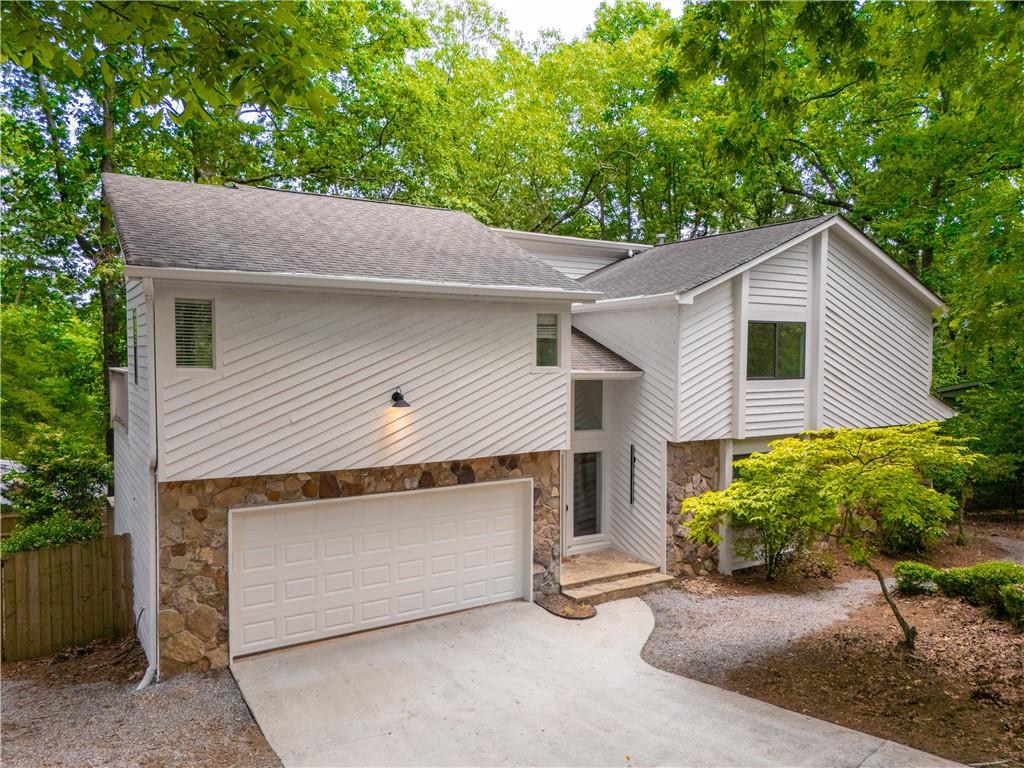 110 Fairway Ridge Drive, Johns Creek, Georgia image 2
