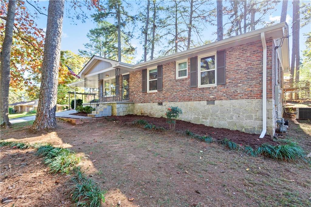 Lake Ivanhoe - Residential