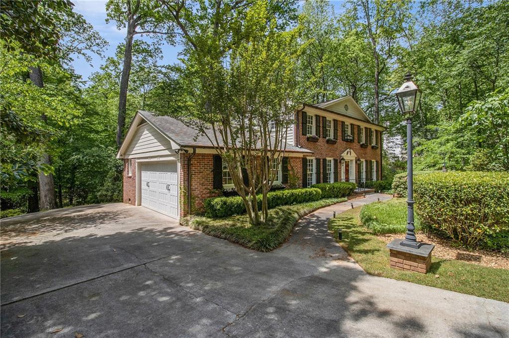 4111 Mcclatchey Circle, Atlanta, Georgia image 4