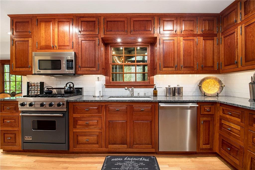 4111 Mcclatchey Circle, Atlanta, Georgia image 19