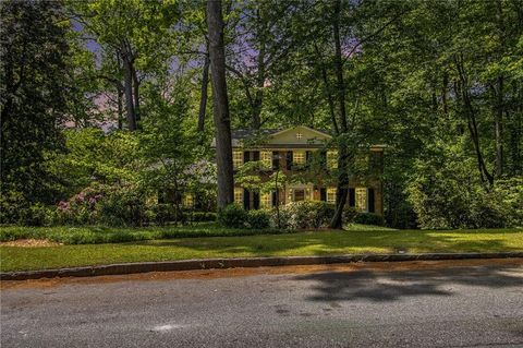 4111 Mcclatchey Circle NE Atlanta GA 30342