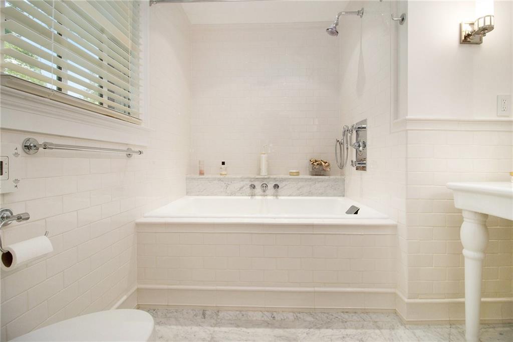 4111 Mcclatchey Circle, Atlanta, Georgia image 40