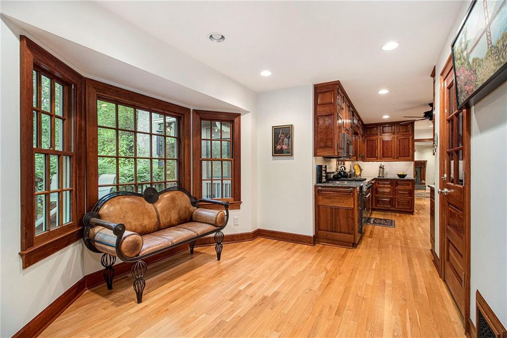 4111 Mcclatchey Circle, Atlanta, Georgia image 20