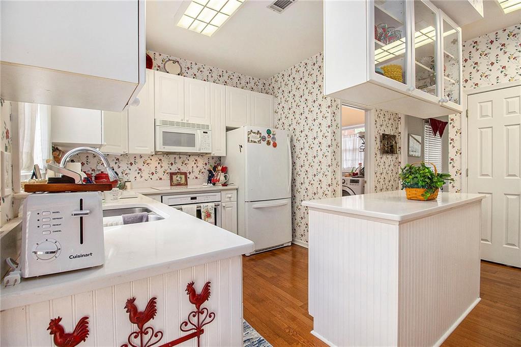 2525 Highbrooke Trail, Duluth, Georgia image 13