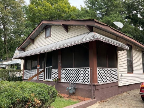 Photo of 1462 Ryan Street SW, Atlanta, GA 30310 (MLS # 7854992)
