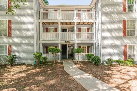 215 Cobblestone Trail Avondale Estates GA 30002