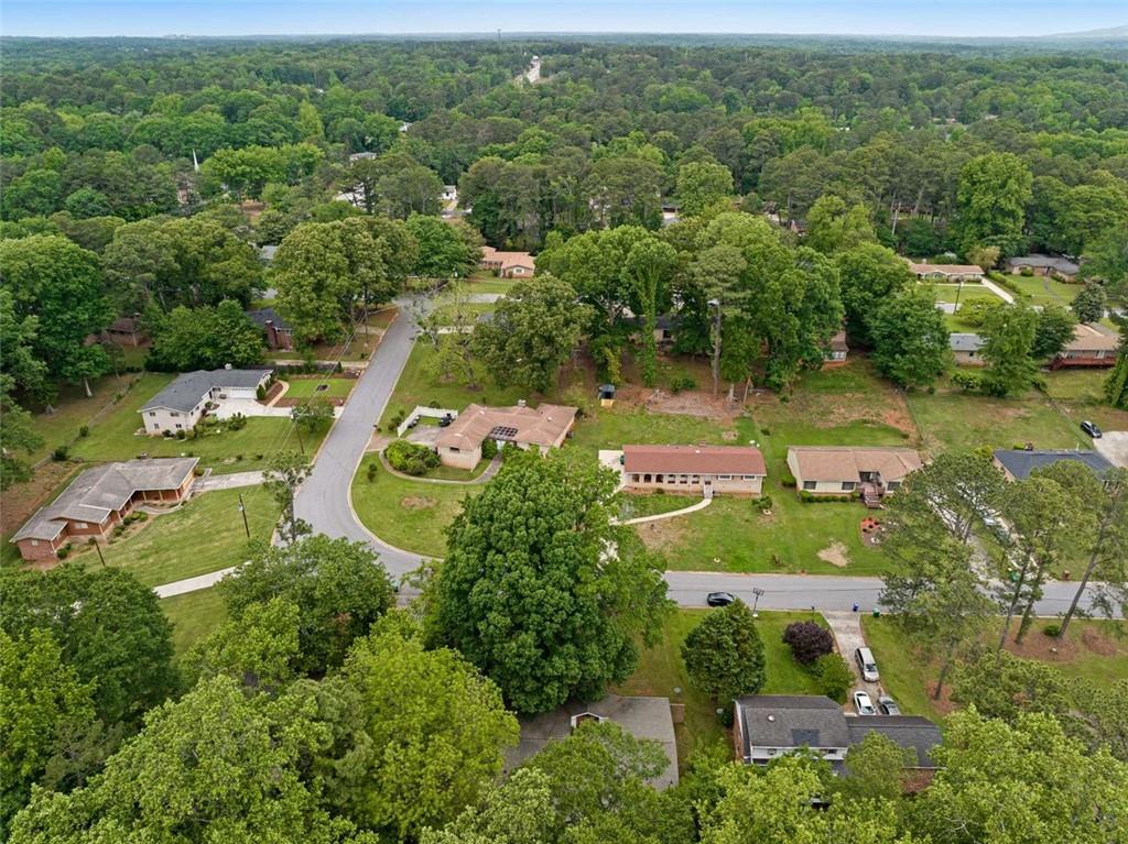 4701 Riverwood Circle, Decatur, Georgia image 25