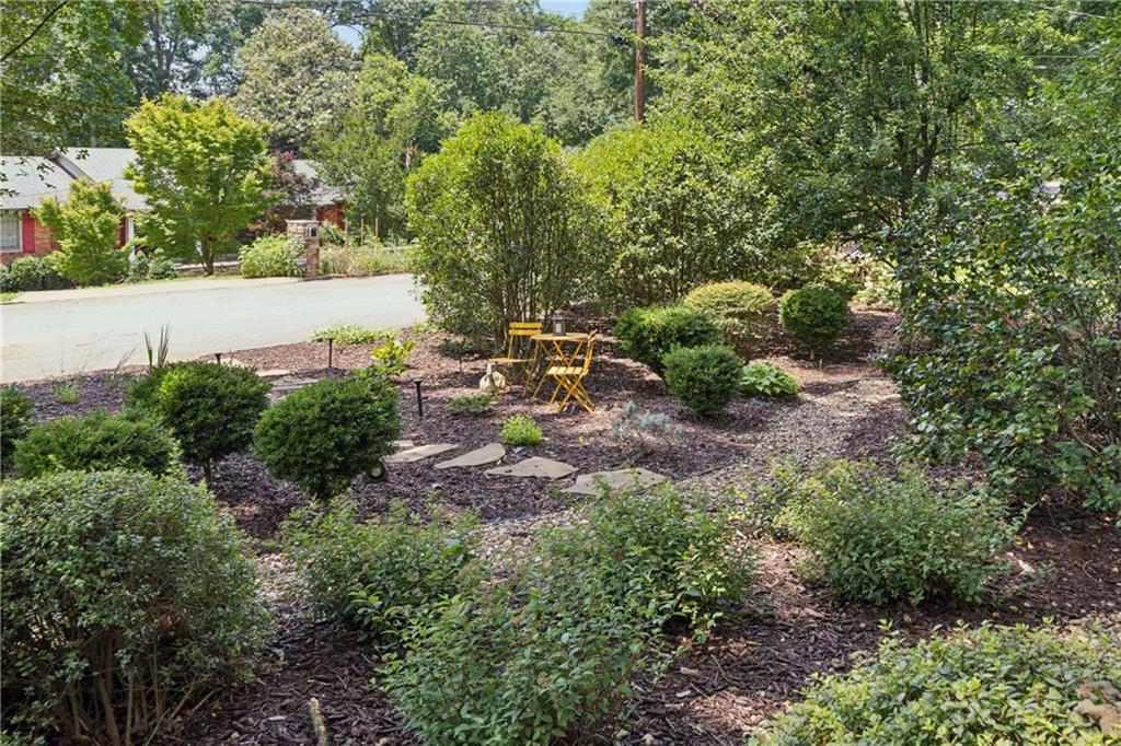 2478 Tanglewood Road
