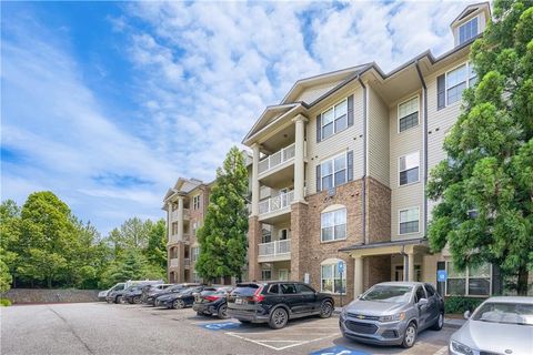 Condo For Sale - 4805 W Village Way #3410<br/> Smyrna, GA 30080