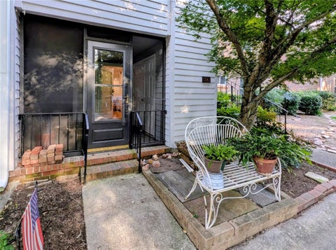 Photo of 6700 Roswell Road #UNIT 7A, Sandy Springs, GA 30328 (MLS # 7836486)