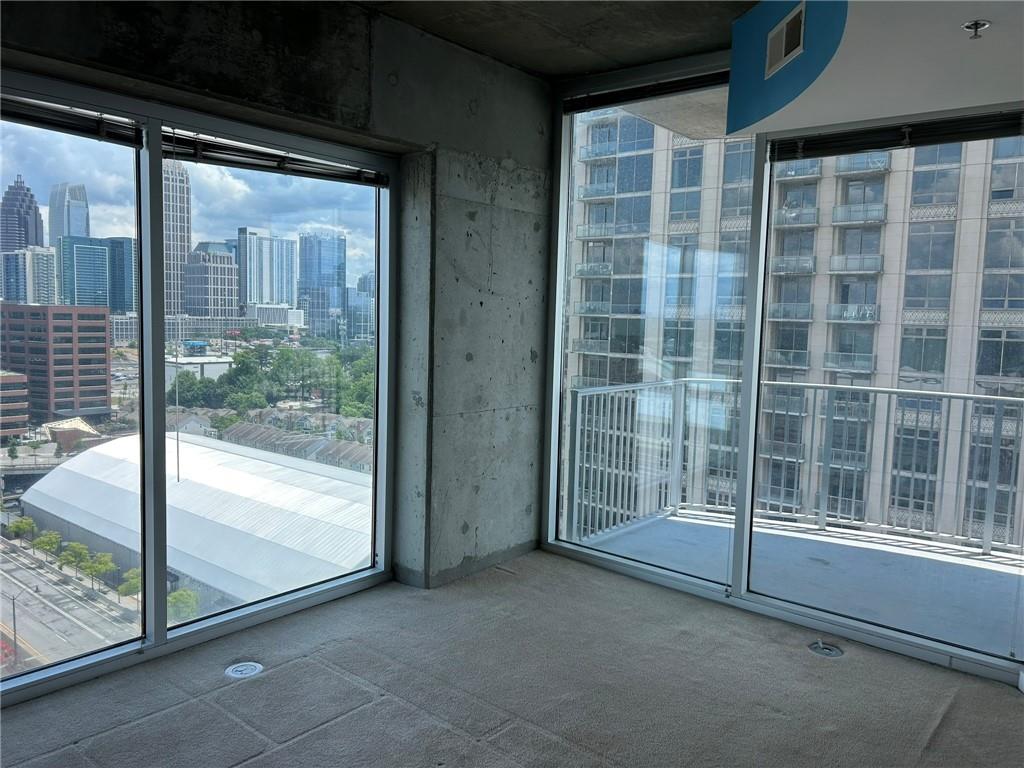 Twelve-Atlantic stateion - Residential Lease