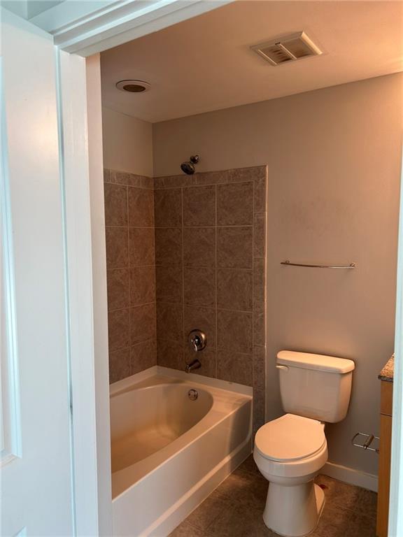 Twelve-Atlantic stateion - Residential Lease