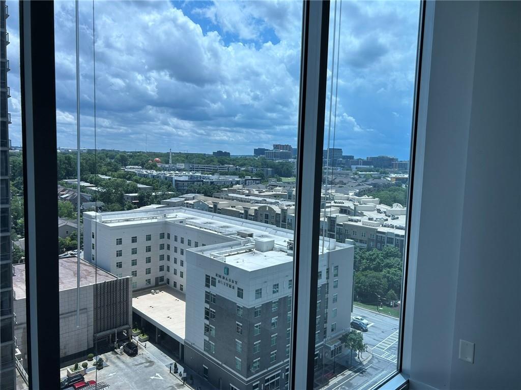 Twelve-Atlantic stateion - Residential Lease