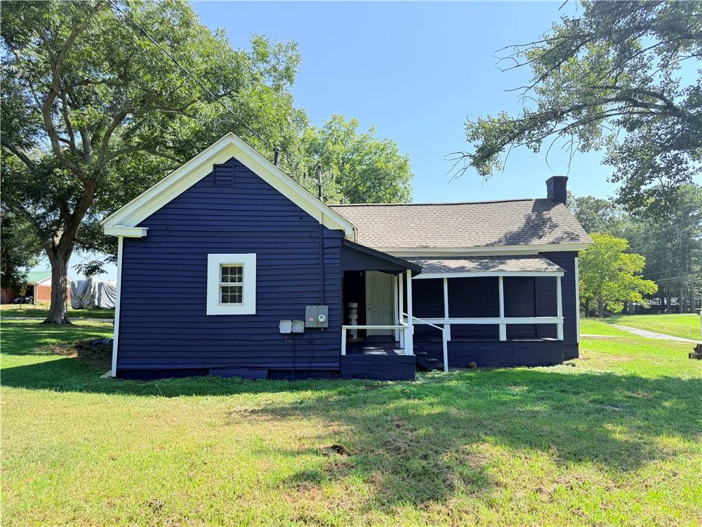 12 Eaves Drive