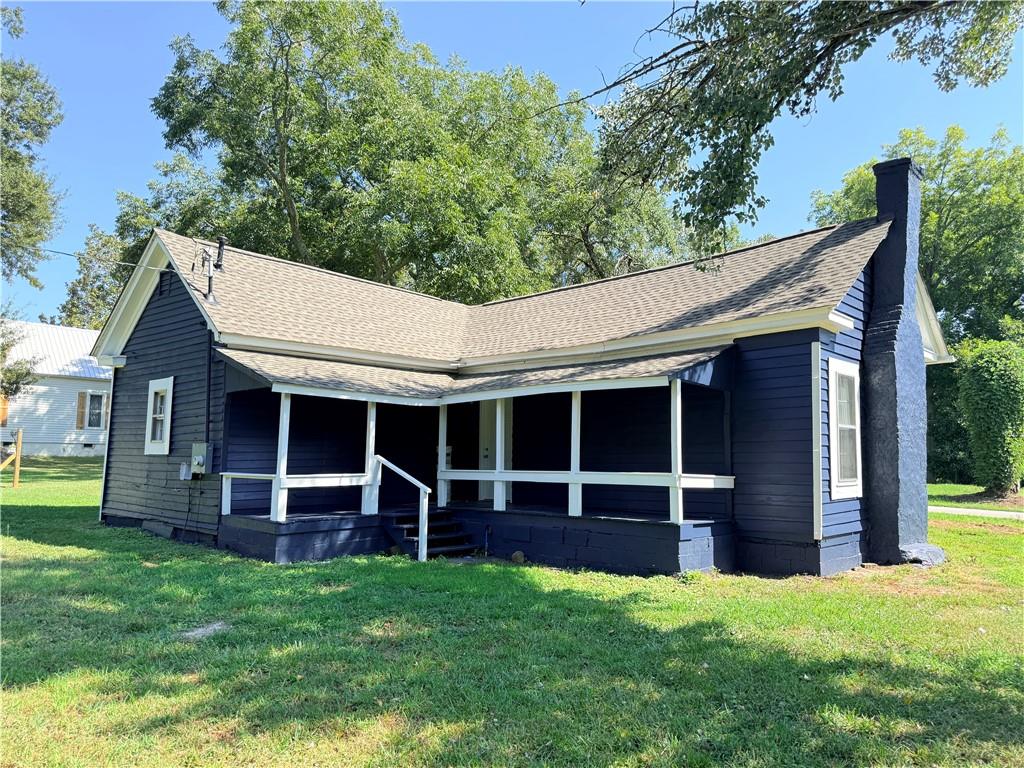 12 Eaves Drive