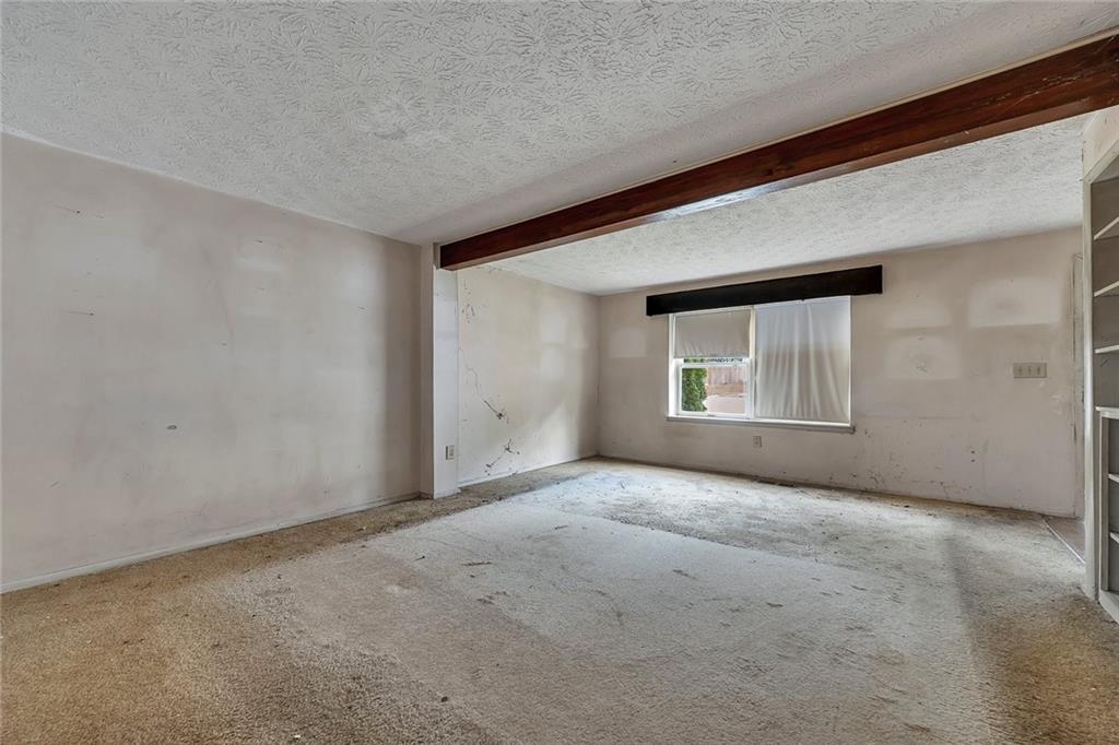 8846 Applegate Lane