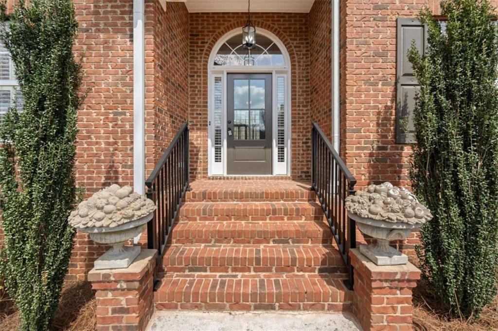 304 Pinehurst Way