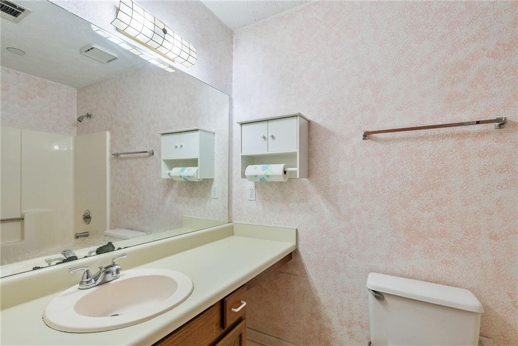 502 Knollwood Place, Woodstock, Georgia image 17