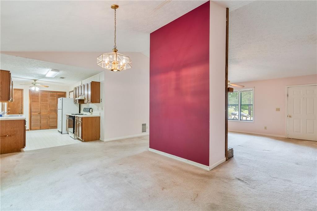502 Knollwood Place, Woodstock, Georgia image 6