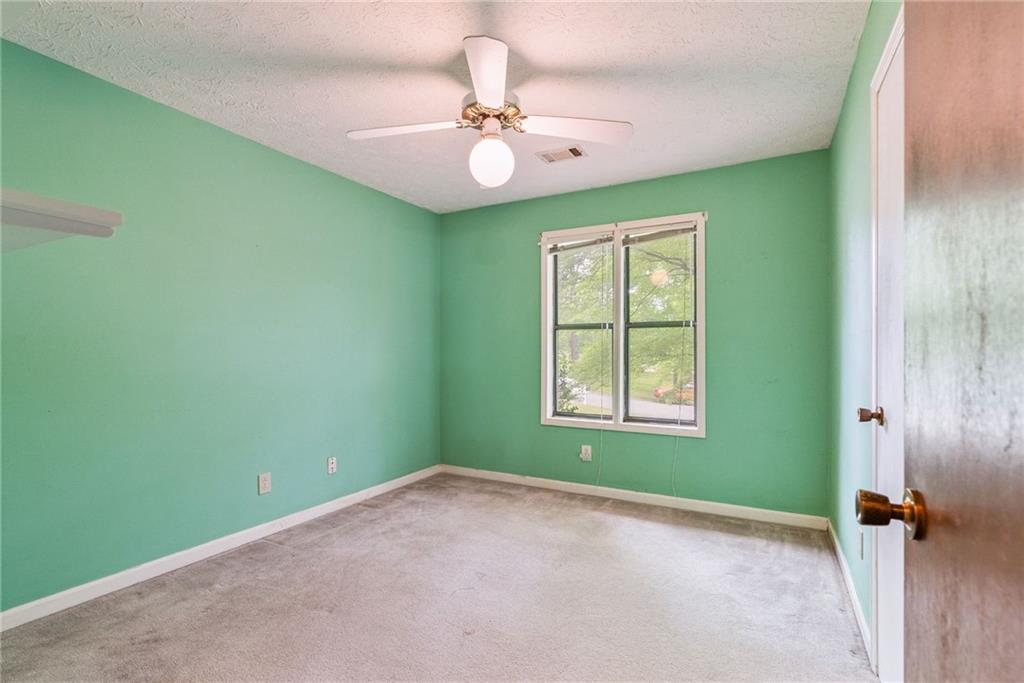 502 Knollwood Place, Woodstock, Georgia image 16