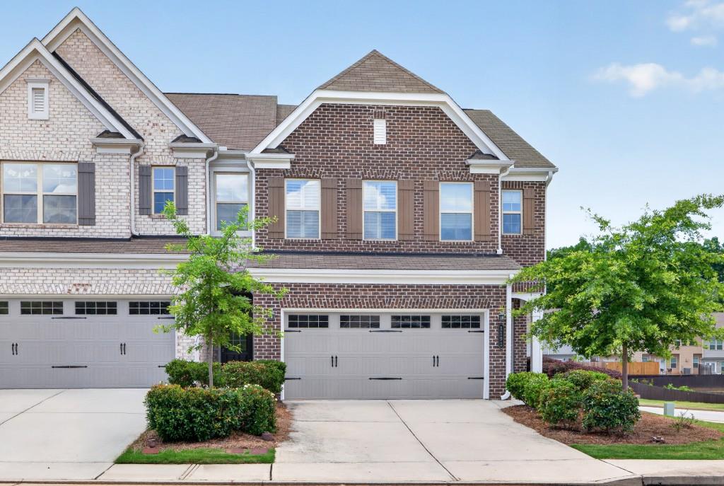1192 Lanier Willow Path