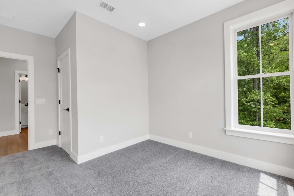 923 Echo Park Drive, Suwanee, Georgia image 18
