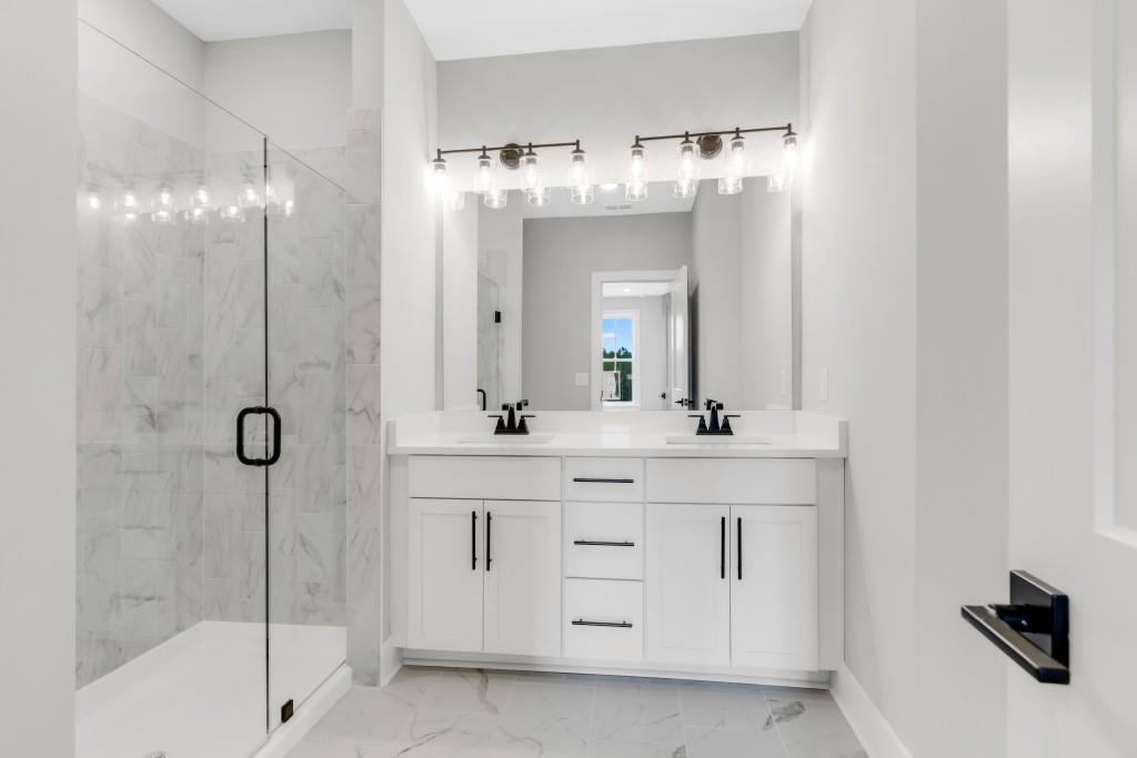 923 Echo Park Drive, Suwanee, Georgia image 22