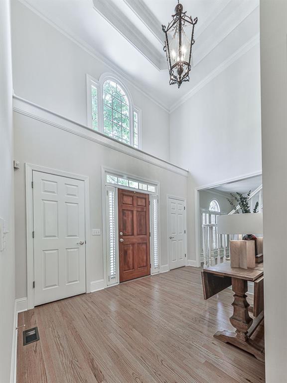 5037 Towne Lake Hills North