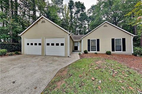 Homes For Rent - 5990 Bayside Drive<br/> Acworth, GA 30101